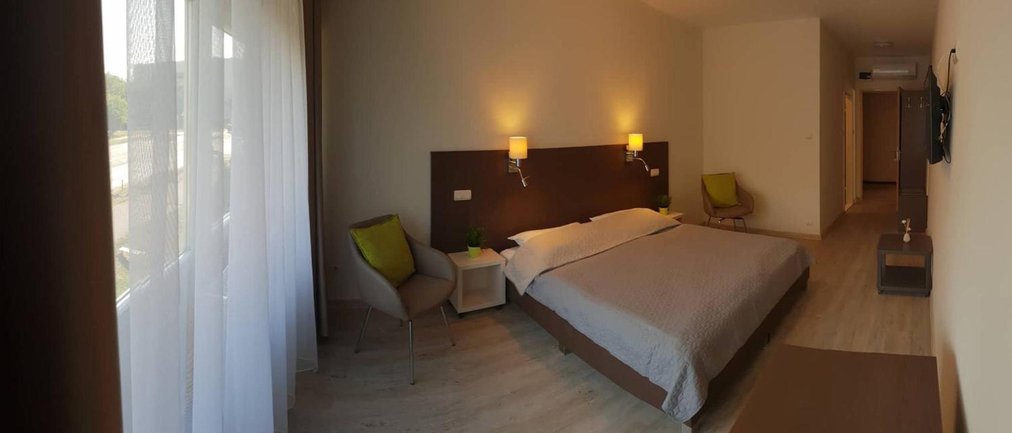 Sport Hotel Tatabánya Buitenkant foto