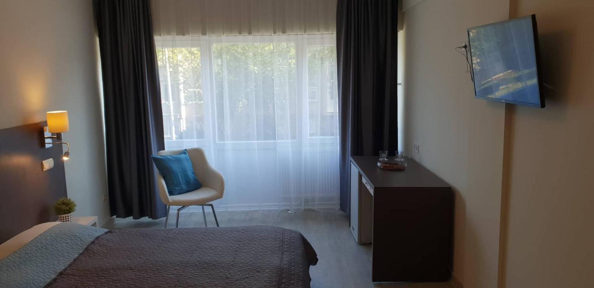 Sport Hotel Tatabánya Buitenkant foto